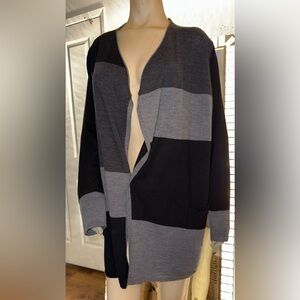 Adrienne Vittadini Men's Black and Gray Cardigan
